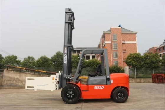 Платформа грузоподъемника двигателя FD40 8k 4t ISUZU дизельная со струбциной связки